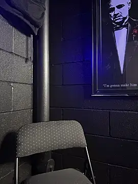 nymphoandthebeast69 online show from February 9, 2026, 4:27 pm