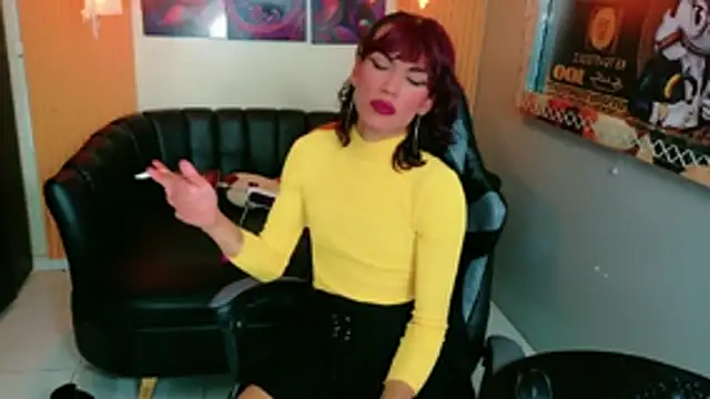 Snapshot of ElectrogoDdess chatting on November 2, 2025, 2:38 am ElectrogoDdess online show from November 2, 2025, 2:38 am