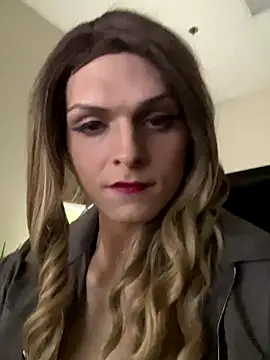 EnbyGamerChick online show from September 24, 2025, 9:21 pm