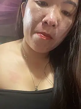 Snapshot of Luna-ass chatting on October 13, 2025, 1:40 am Luna-ass online show from October 13, 2025, 1:40 am