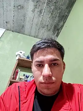 Snapshot of pareja076 chatting on September 15, 2025, 12:11 am pareja076 online show from September 15, 2025, 12:11 am