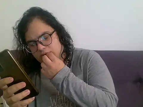 LittleBearWithTits online show from September 15, 2025, 2:06 pm