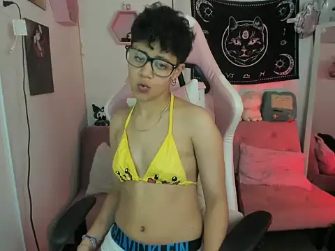 Jade Rayden online show from April 19, 2026, 5:30 am