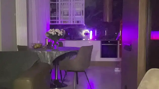 Orlinah online show from October 17, 2025, 7:48 pm