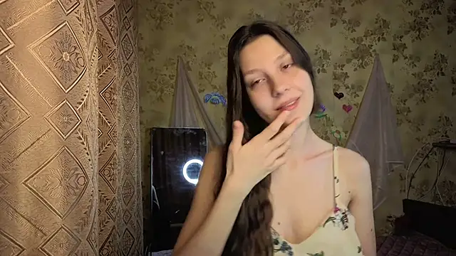 Snapshot of QutieDaSweet chatting on February 13, 2026, 1:16 am QutieDaSweet online show from February 13, 2026, 1:16 am