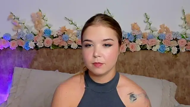 Lilith Bonheur online show from March 23, 2026, 1:11 pm