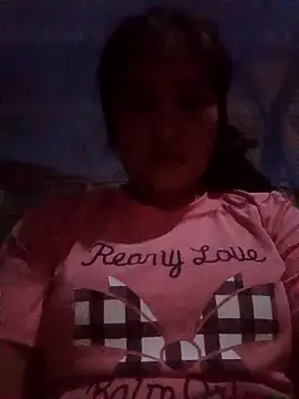 Luyen004 online show from September 19, 2025, 12:36 am