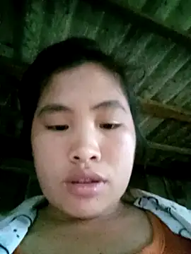 Luyen004 online show from March 29, 2026, 11:01 am