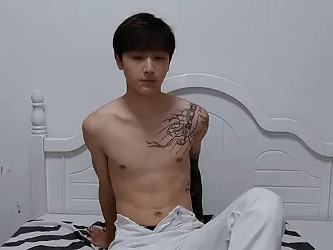 Snapshot of xiaoyi2563 chatting on September 18, 2025, 1:36 pm xiaoyi2563 online show from September 18, 2025, 1:36 pm