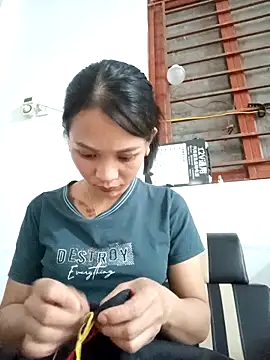 Snapshot of Na_xx chatting on October 9, 2025, 12:33 am Na xx online show from October 9, 2025, 12:33 am