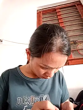 Snapshot of Na_xx chatting on October 2, 2025, 12:58 am Na xx online show from October 2, 2025, 12:58 am