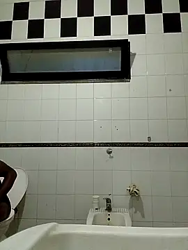 Snapshot of Kwasi-a chatting on November 29, 2025, 5:51 am Kwasi-a online show from November 29, 2025, 5:51 am