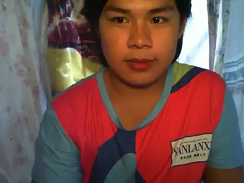 Snapshot of Huntrix2025 chatting on October 2, 2025, 2:15 am Huntrix2025 online show from October 2, 2025, 2:15 am