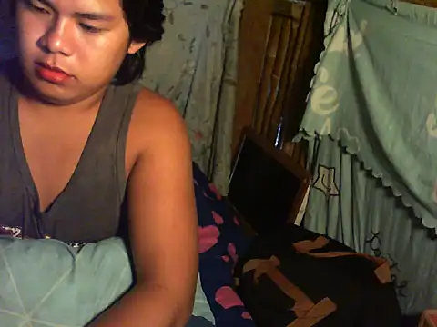 Snapshot of Huntrix2025 chatting on October 16, 2025, 10:07 pm Huntrix2025 online show from October 16, 2025, 10:07 pm