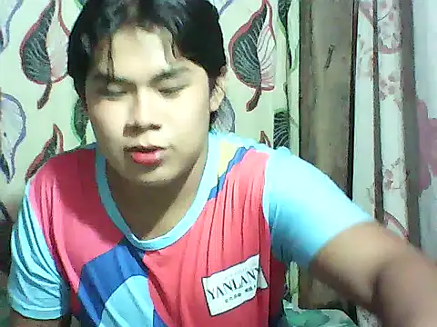 Snapshot of Huntrix2025 chatting on October 1, 2025, 12:20 pm Huntrix2025 online show from October 1, 2025, 12:20 pm