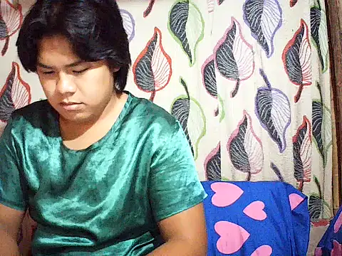 Snapshot of Huntrix2025 chatting on October 6, 2025, 9:26 pm Huntrix2025 online show from October 6, 2025, 9:26 pm