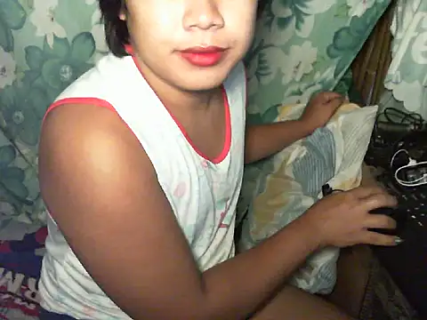 Snapshot of Huntrix2025 chatting on September 24, 2025, 9:21 pm Huntrix2025 online show from September 24, 2025, 9:21 pm