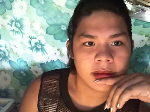 Snapshot of Huntrix2025 chatting on September 21, 2025, 5:01 am Huntrix2025 online show from September 21, 2025, 5:01 am