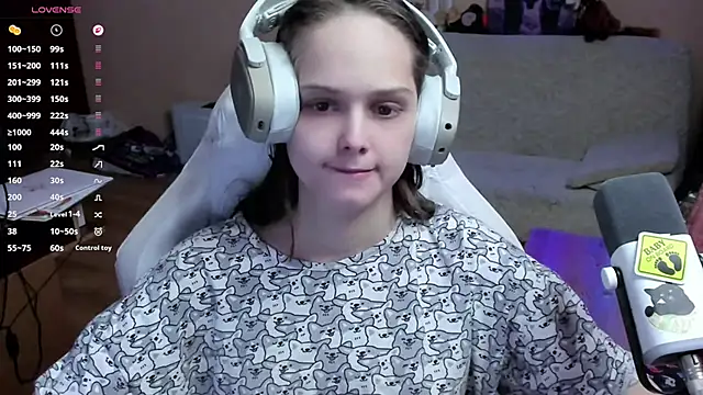 SharybbFace online show from February 2, 2026, 3:11 pm