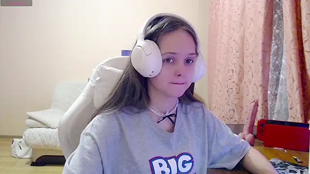 SharybbFace online show from November 4, 2025, 3:05 pm