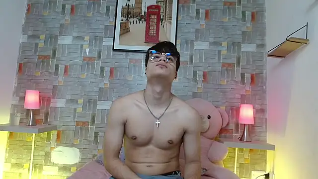 lisa andruu online show from October 18, 2025, 1:46 pm