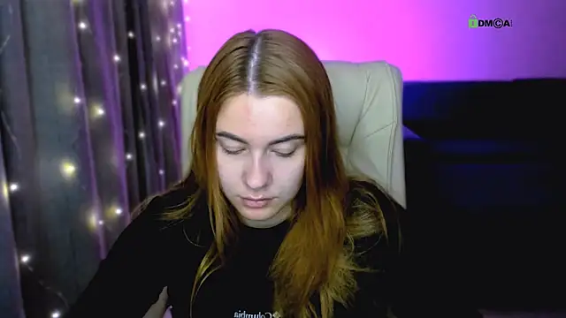 red  dizzy online show from November 8, 2025, 10:46 pm