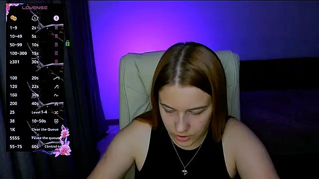 Snapshot of red__dizzy chatting on September 26, 2025, 8:16 pm red  dizzy online show from September 26, 2025, 8:16 pm