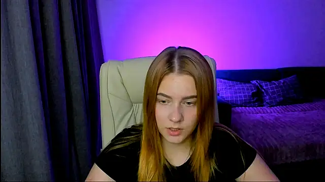 Snapshot of red__dizzy chatting on September 20, 2025, 7:52 pm red  dizzy online show from September 20, 2025, 7:52 pm