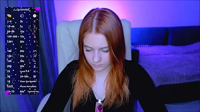 Snapshot of red__dizzy chatting on October 7, 2025, 5:47 pm red  dizzy online show from October 7, 2025, 5:47 pm