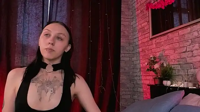 Snapshot of AdeliceLenoir chatting on October 1, 2025, 1:59 pm AdeliceLenoir online show from October 1, 2025, 1:59 pm