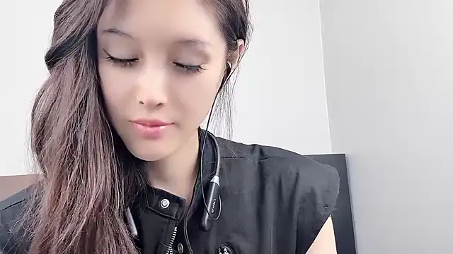 Snapshot of QiaoHui chatting on October 9, 2025, 8:20 pm QiaoHui online show from October 9, 2025, 8:20 pm