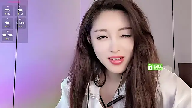 Snapshot of QiaoHui chatting on October 22, 2025, 4:23 am QiaoHui online show from October 22, 2025, 4:23 am