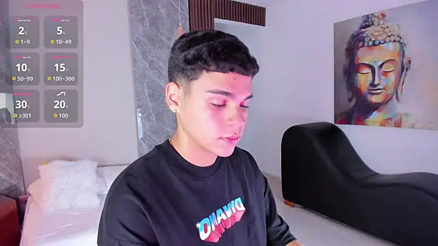 james jonnes online show from September 25, 2025, 7:31 pm