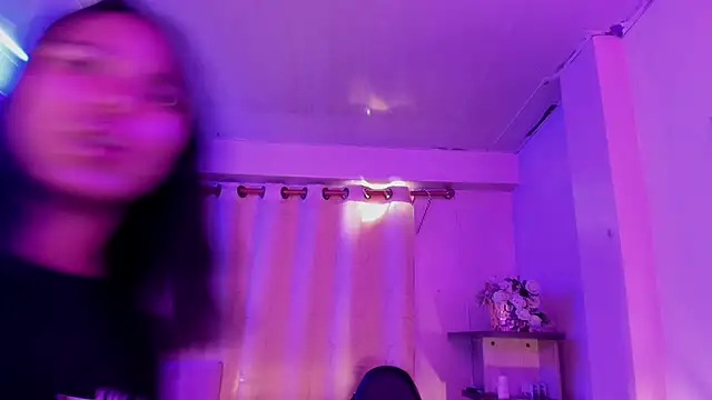 Snapshot of Dakashyten chatting on November 17, 2025, 8:35 pm Dakashyten online show from November 17, 2025, 8:35 pm