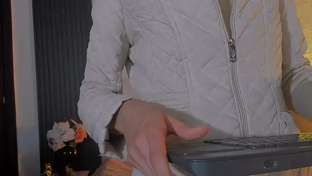 joselin rouse online show from October 14, 2025, 11:55 am