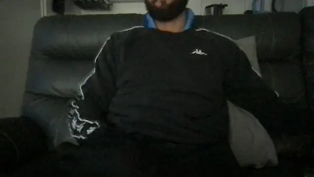 Snapshot of flambeur93 chatting on October 8, 2025, 3:35 pm flambeur93 online show from October 8, 2025, 3:35 pm