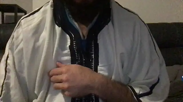 flambeur93 online show from November 28, 2025, 7:14 pm