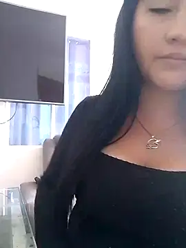 leidi cute online show from September 13, 2025, 5:57 pm