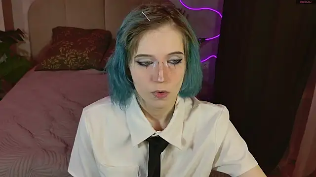 Snapshot of MorgyAsuna_ chatting on October 7, 2025, 8:32 pm MorgyAsuna  online show from October 7, 2025, 8:32 pm