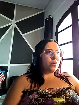 ayraboss online show from October 27, 2025, 6:09 pm