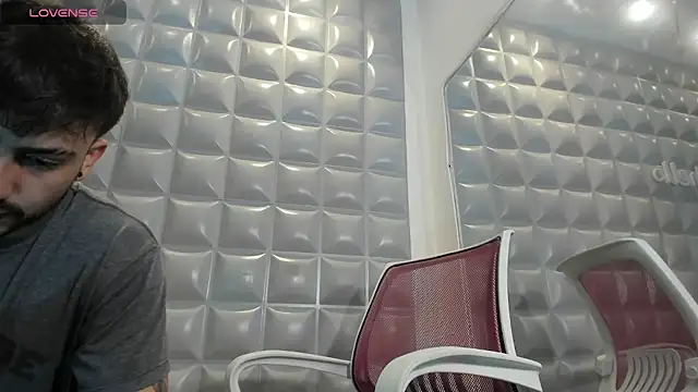 Snapshot of Jack_Daniel__ chatting on October 9, 2025, 12:49 pm Jack Daniel online show from October 9, 2025, 12:49 pm