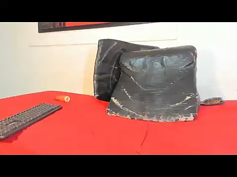 valeriapinkxx online show from January 9, 2026, 2:35 pm