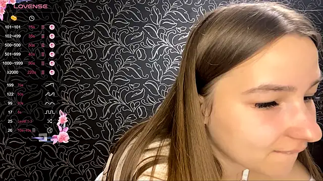 Snapshot of GemmaGunter chatting on October 10, 2025, 8:09 pm GemmaGunter online show from October 10, 2025, 8:09 pm