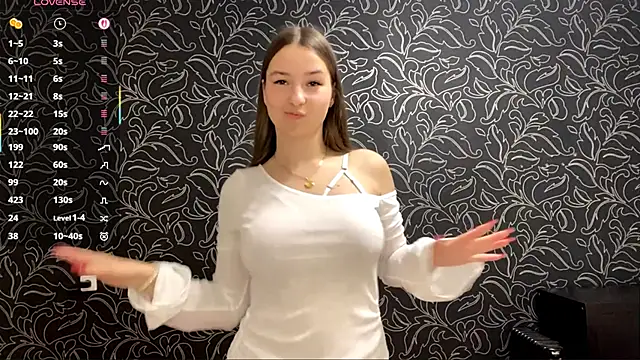 Snapshot of GemmaGunter chatting on October 11, 2025, 8:10 pm GemmaGunter online show from October 11, 2025, 8:10 pm