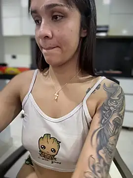 Isabella-Teen online show from November 27, 2025, 2:12 am