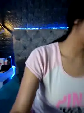 Snapshot of Isabella-Teen chatting on October 3, 2025, 3:52 am Isabella-Teen online show from October 3, 2025, 3:52 am