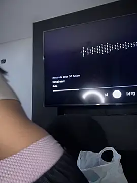 Snapshot of Isabella-Teen chatting on October 16, 2025, 12:30 am Isabella-Teen online show from October 16, 2025, 12:30 am