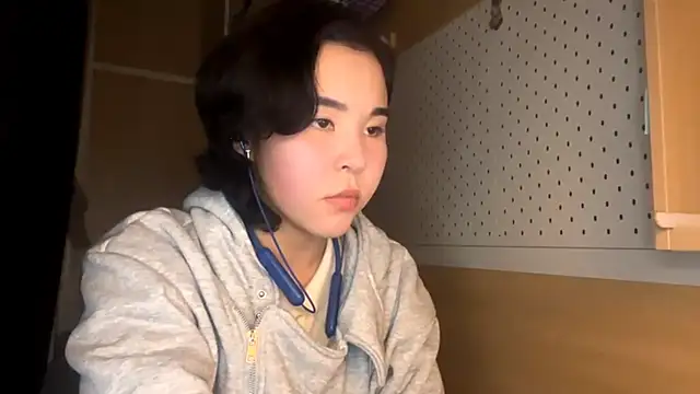 JennyCarpenter online show from March 13, 2026, 8:36 pm