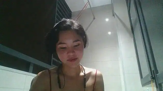 JennyCarpenter online show from September 19, 2025, 5:06 pm