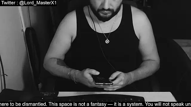 Snapshot of Lord_MasterX chatting on October 2, 2025, 2:26 am Lord MasterX online show from October 2, 2025, 2:26 am